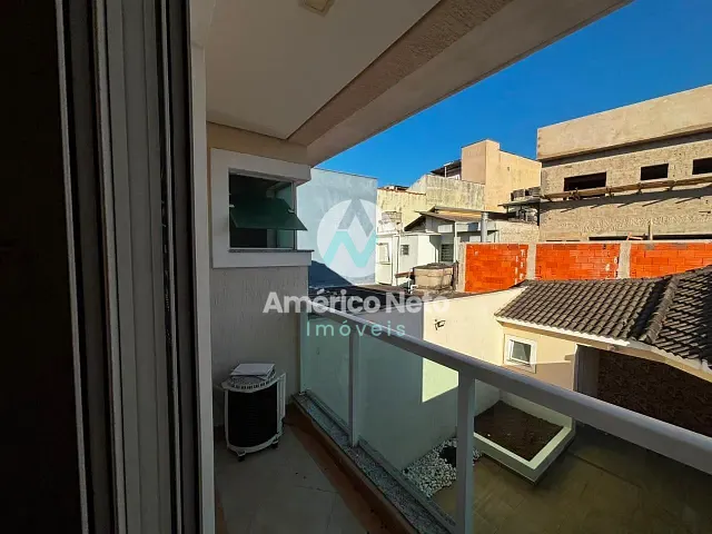 Sobrado com 280m² 3 quartos e 5 banheiros, à venda, no bairro Olímpico em São Caetano do Sul
