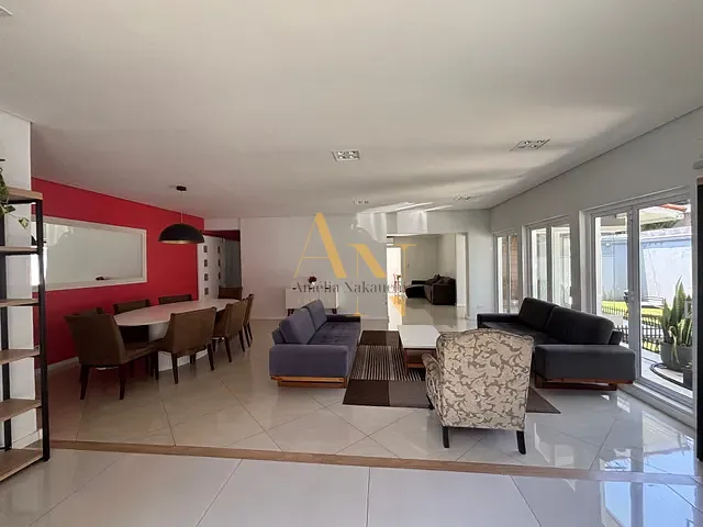 Casa com 690m² 4 quartos e 6 banheiros, para alugar, no bairro Chácara Monte Alegre em São Paulo