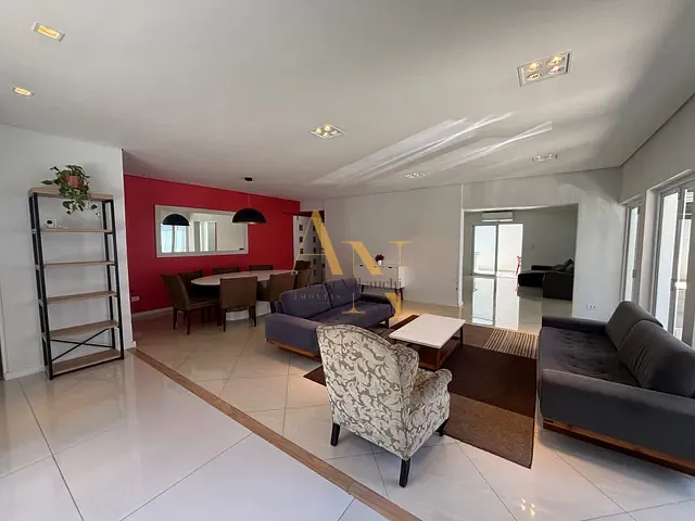 Casa com 690m² 4 quartos e 6 banheiros, para alugar, no bairro Chácara Monte Alegre em São Paulo