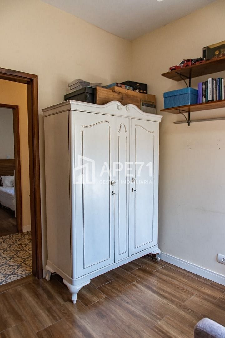 Casa à venda com 2 quartos, 120m² - Foto 15