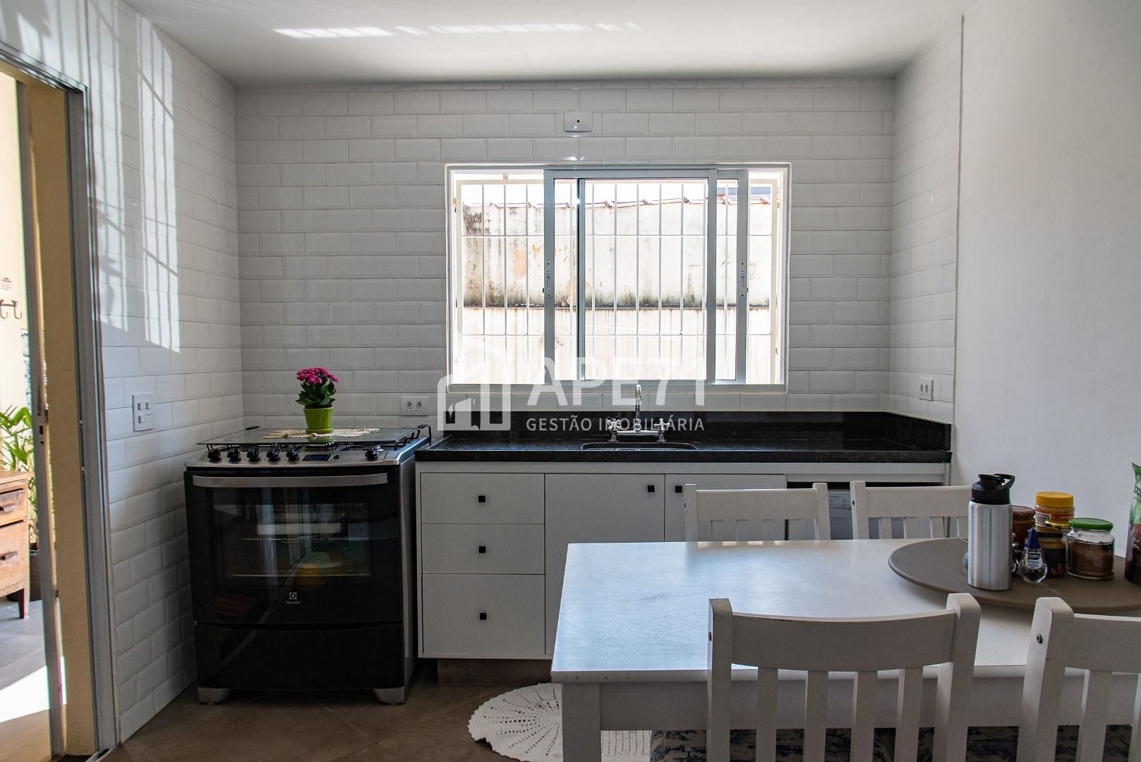 Casa à venda com 2 quartos, 120m² - Foto 20