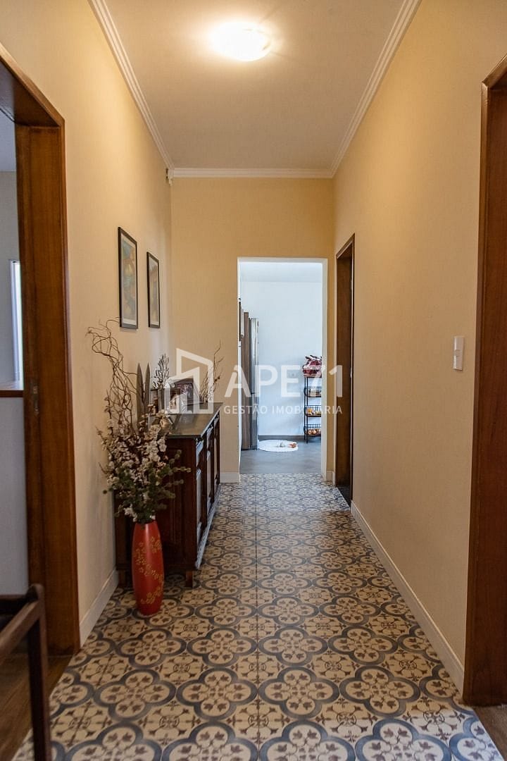 Casa à venda com 2 quartos, 120m² - Foto 9