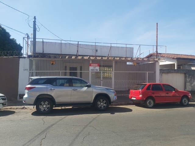 Casa com 205m² 3 quartos e 4 banheiros, à venda, no bairro Setor Campinas em Goiânia