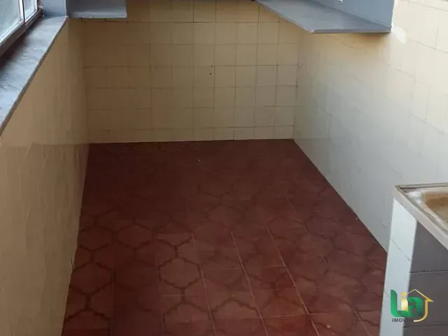 Casa para alugar, no bairro Barra em Muriaé