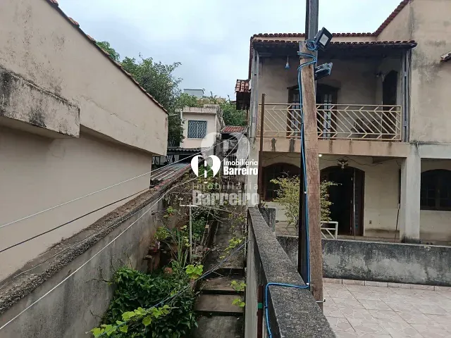 Casa com 323m² 4 quartos e 3 banheiros, à venda, no bairro Diamante (Barreiro) em Belo Horizonte