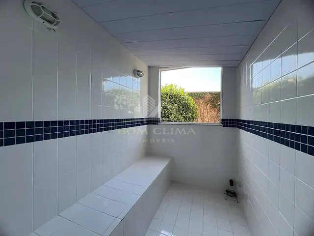 Casa 3 quartos e 1 banheiro, à venda, no bairro Grama em Juiz de Fora