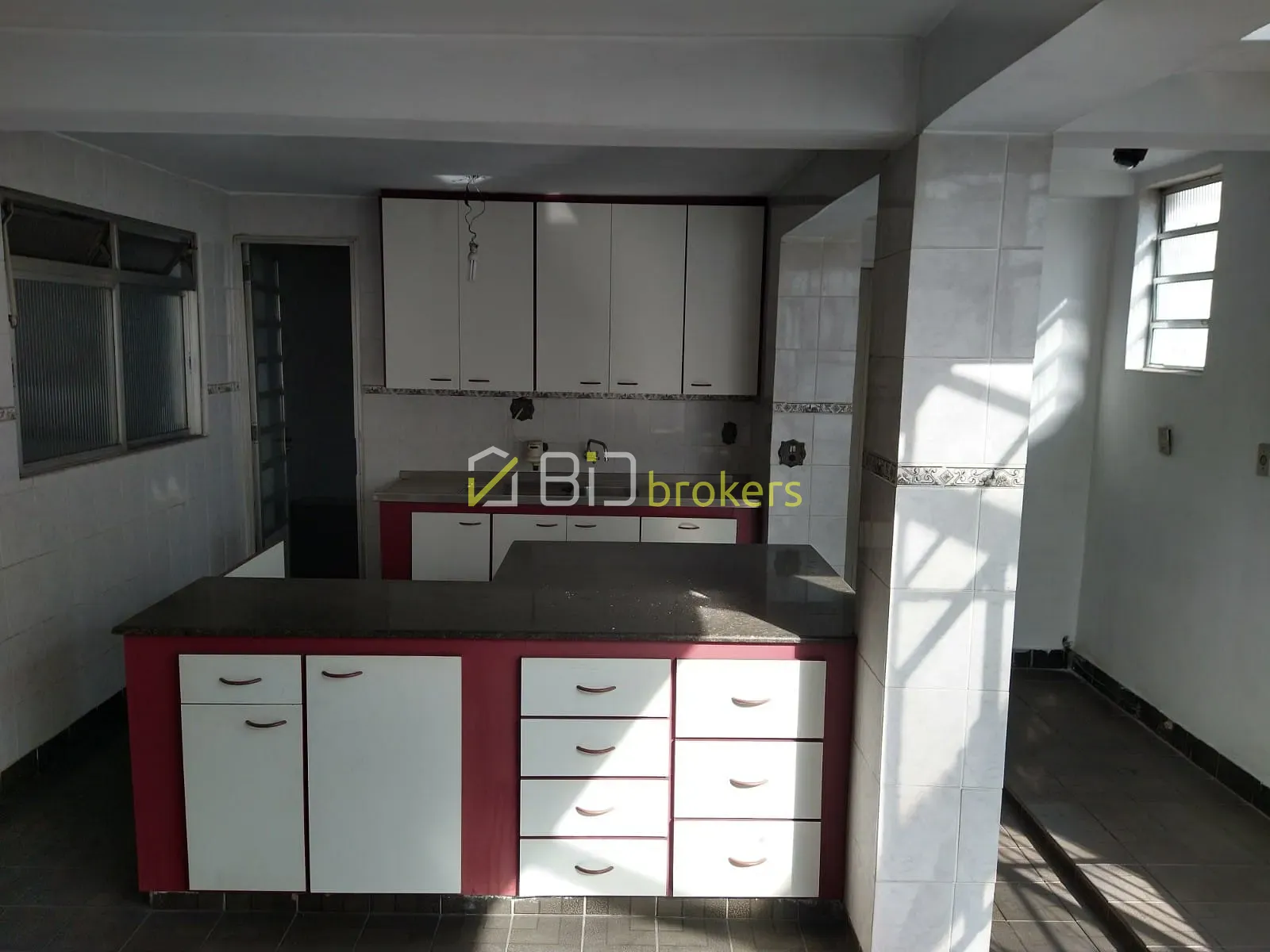 Casa, 5 quartos, 323 m² - Foto 6
