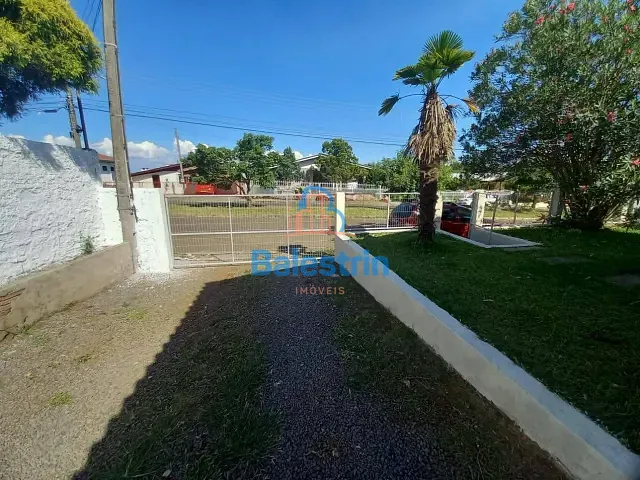 Casa 4 quartos e 1 banheiro, à venda, no bairro Bairro das Nações em Fraiburgo