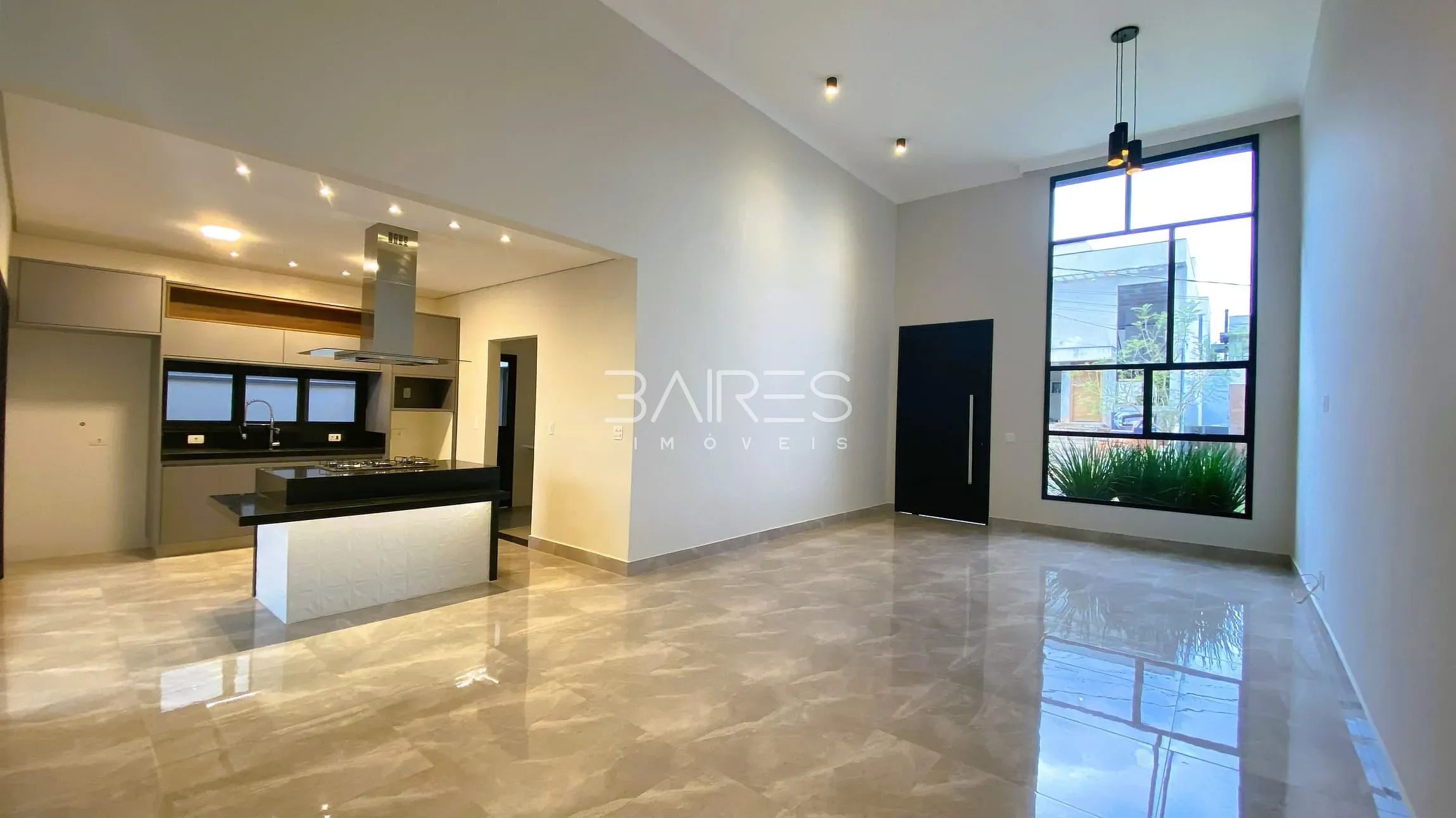 Casa, 3 quartos, 181 m² - Foto 1