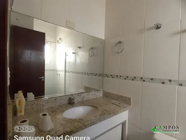 Casa 2 quartos e 2 banheiros, à venda, no bairro Parque das Mangueiras em Três Lagoas