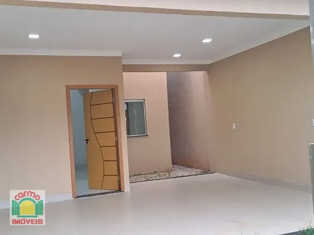 Casa com 150m² 3 quartos e 1 banheiro, à venda, no bairro Residencial Portal Do Cerrado em Anápolis