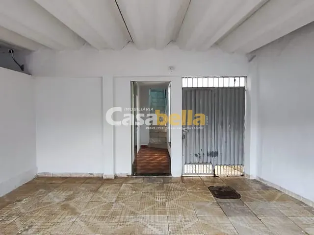 Casa com 78m² 2 quartos e 1 banheiro, para alugar, no bairro Setor Bueno em Goiânia