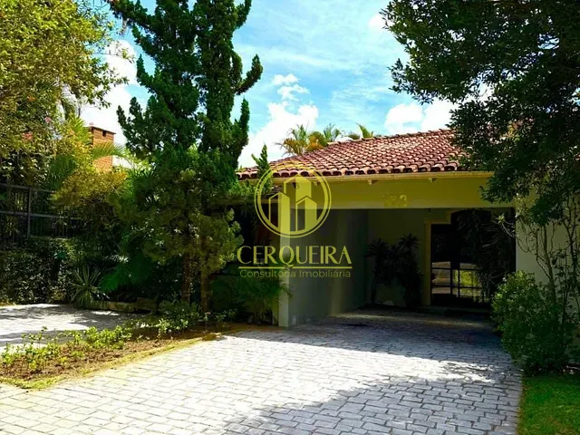 Casa com 615m² 5 quartos e 6 banheiros, à venda, no bairro Jardim Leonor em São Paulo