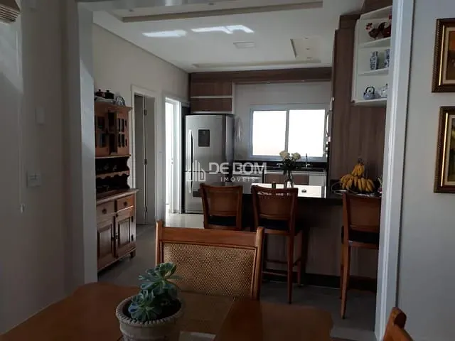 Casa com 490m² 3 quartos e 3 banheiros, à venda, no bairro Jardim Europa em Poços de Caldas