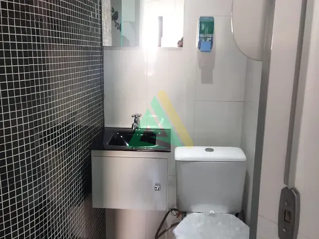 Casa com 200m² 2 quartos e 3 banheiros, à venda, no bairro Parque dos Eucaliptos em Mogi Guaçu