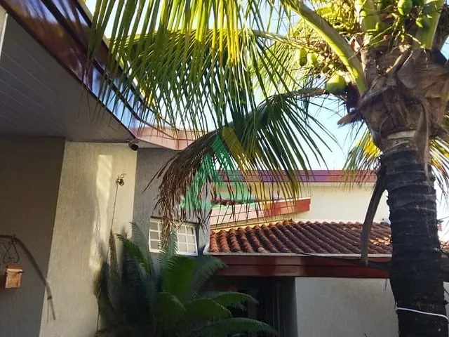 Casa com 200m² 2 quartos e 3 banheiros, à venda, no bairro Parque dos Eucaliptos em Mogi Guaçu