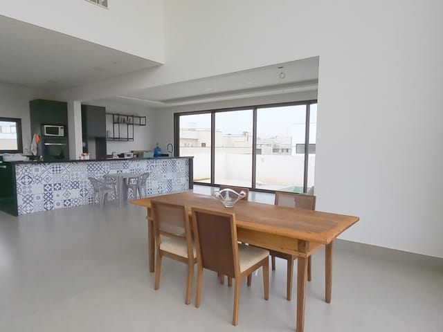 Casa com 330m² 4 quartos e 4 banheiros, à venda, no bairro Residencial Saint Paul em Itu