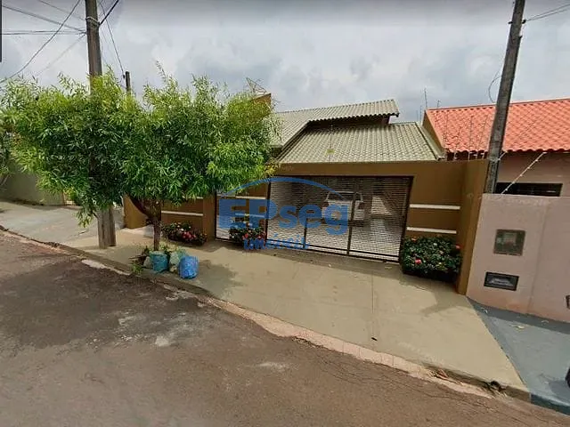 Casa com 276m² 3 quartos e 3 banheiros, à venda, no bairro Vila Romana em Ibiporã