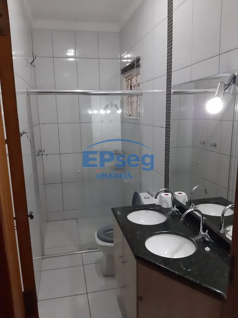 Casa, 3 quartos, 200 m² - Foto 2