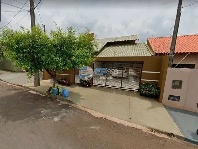 Casa com 276m² 3 quartos e 3 banheiros, à venda, no bairro Vila Romana em Ibiporã