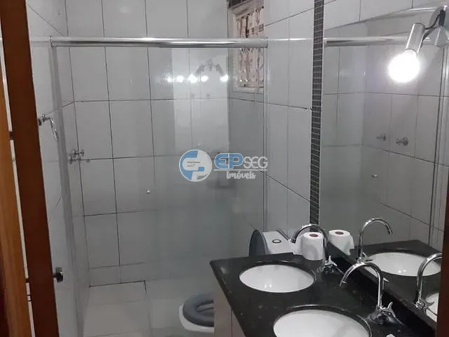 Casa com 276m² 3 quartos e 3 banheiros, à venda, no bairro Vila Romana em Ibiporã