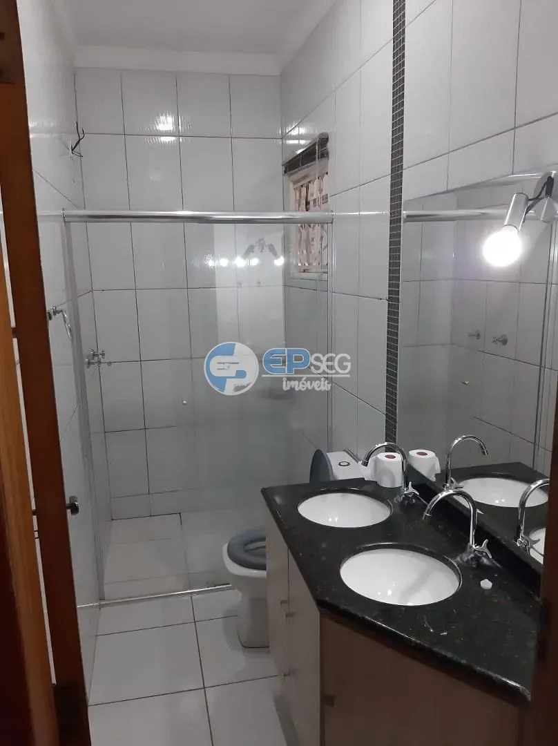 Casa, 3 quartos, 200 m² - Foto 2