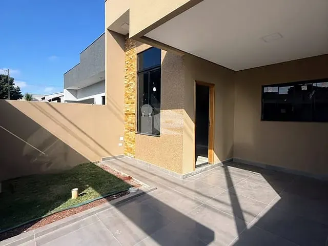 Casa com 85m² 3 quartos e 2 banheiros, à venda, no bairro Jardim do Café II em Rolândia