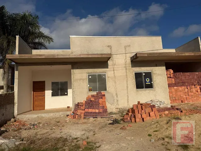 Casa 2 quartos e 1 banheiro, à venda, no bairro Itapema do Norte em Itapoá