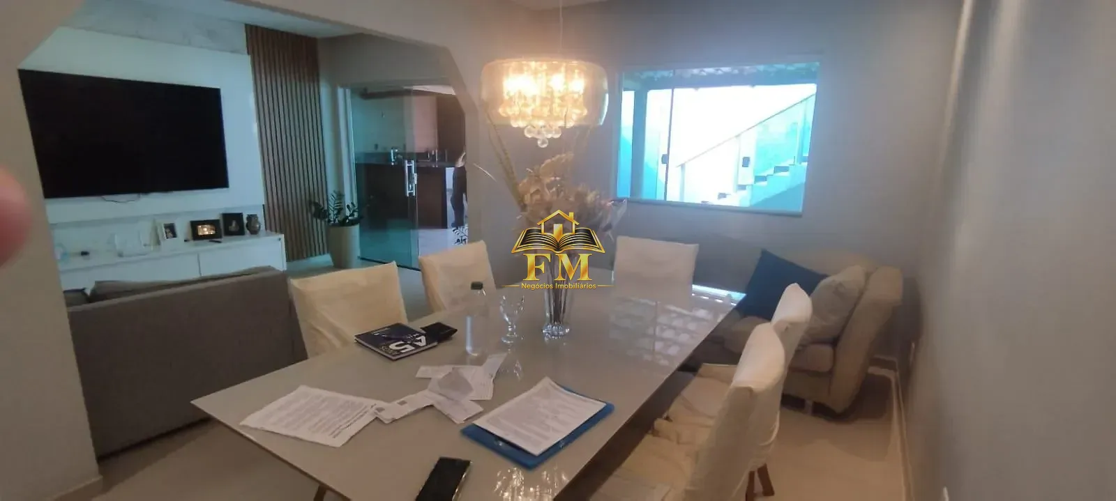 Casa, 3 quartos, 439 m² - Foto 1