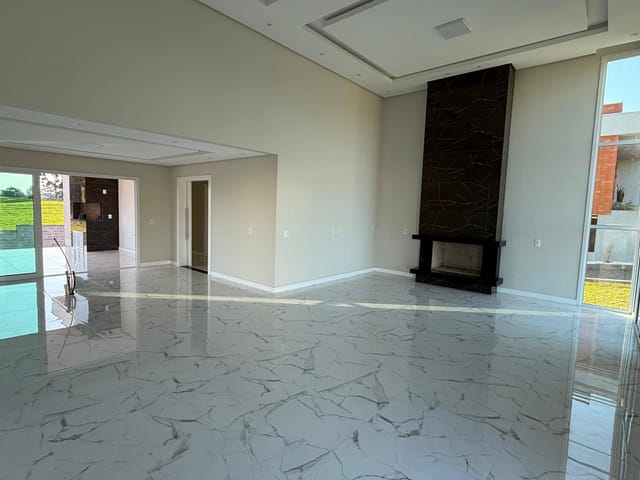 Casa com 210m² 3 quartos e 3 banheiros, à venda, no bairro Paraiso em Vila Flores