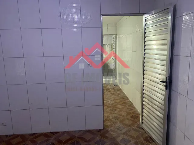 Casa 1 quarto e 1 banheiro, para alugar, no bairro Jardim Maria Virginia em São Paulo