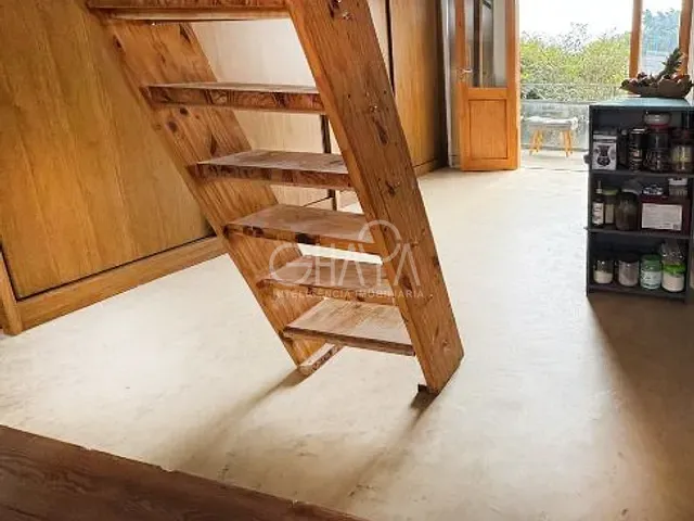 Casa à venda ou para alugar, no bairro Barra Funda em São Paulo