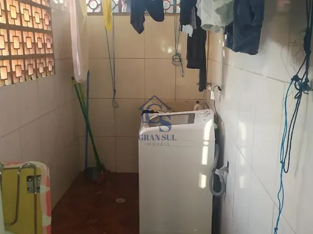 Casa 4 quartos e 3 banheiros, à venda, no bairro Balneário São José em São Paulo