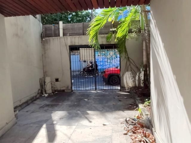 Casa para alugar, no bairro Rio Vermelho em Salvador
