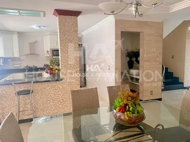 Casa com 390m² 3 quartos e 4 banheiros, à venda, no bairro Portal do Sol I em Goiânia