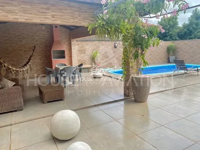 Casa com 390m² 3 quartos e 4 banheiros, à venda, no bairro Portal do Sol I em Goiânia
