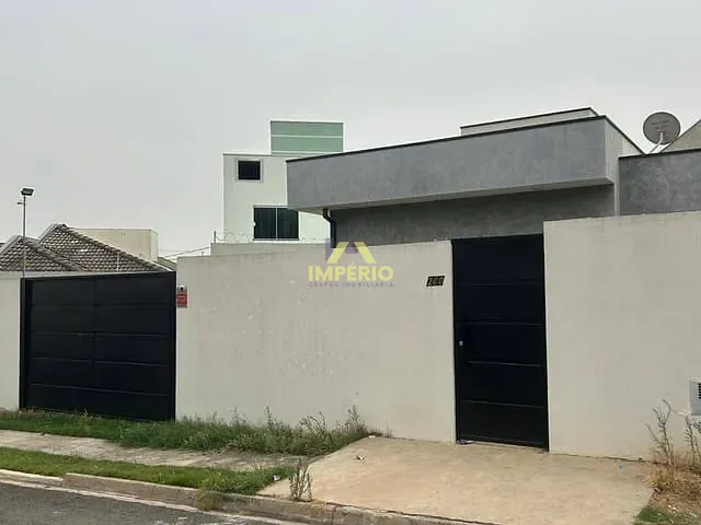 Casa com 180m² 2 quartos e 1 banheiro, à venda, no bairro Jardim Panorama em Salto