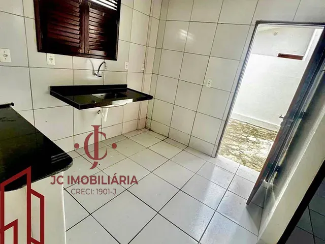 Casa 2 quartos e 1 banheiro, à venda, no bairro Centro em Nossa Senhora do Livramento