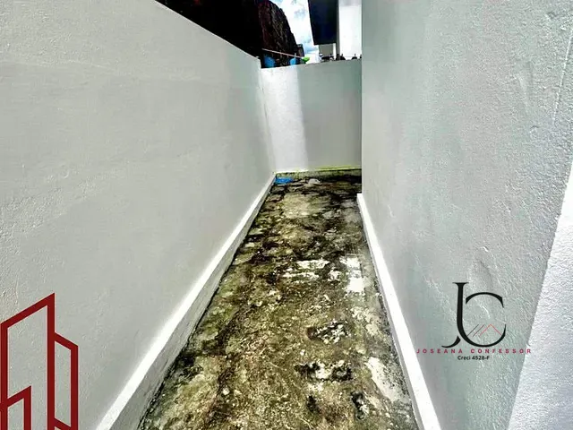 Casa 2 quartos e 1 banheiro, à venda, no bairro Centro em Nossa Senhora do Livramento
