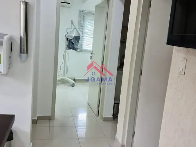 Casa à venda, no bairro Super Quadra Morumbi em São Paulo