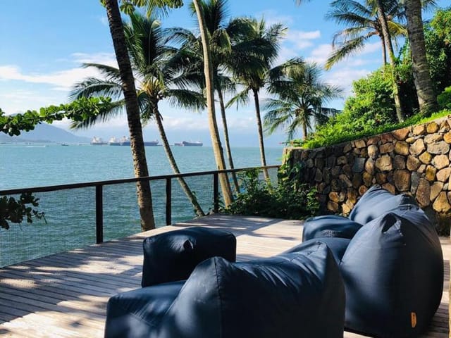 Casa 5 quartos e 6 banheiros, à venda, no bairro Ilhote (Cambaquara) em Ilhabela