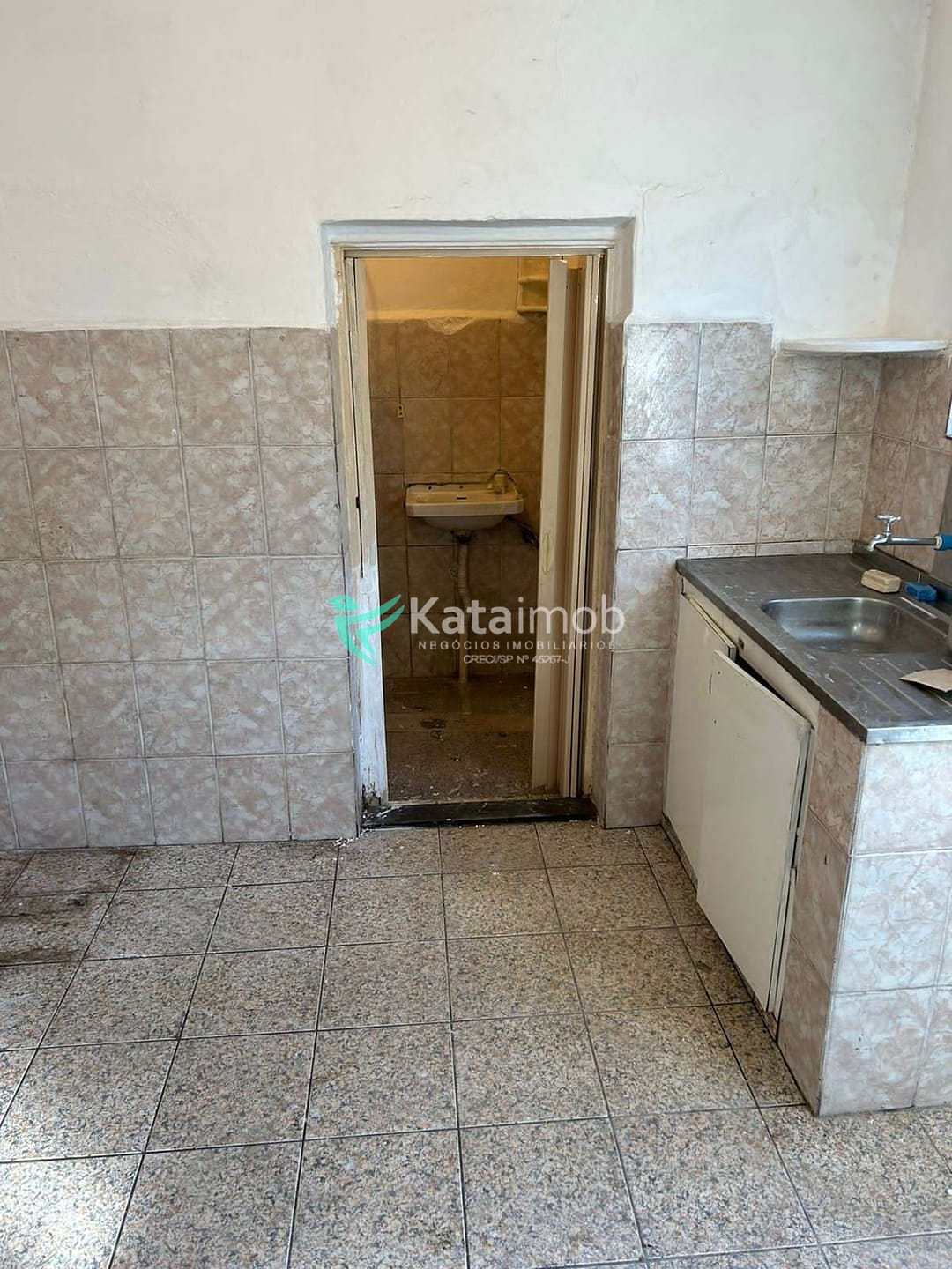 Casa à venda com 5 quartos, 240m² - Foto 10