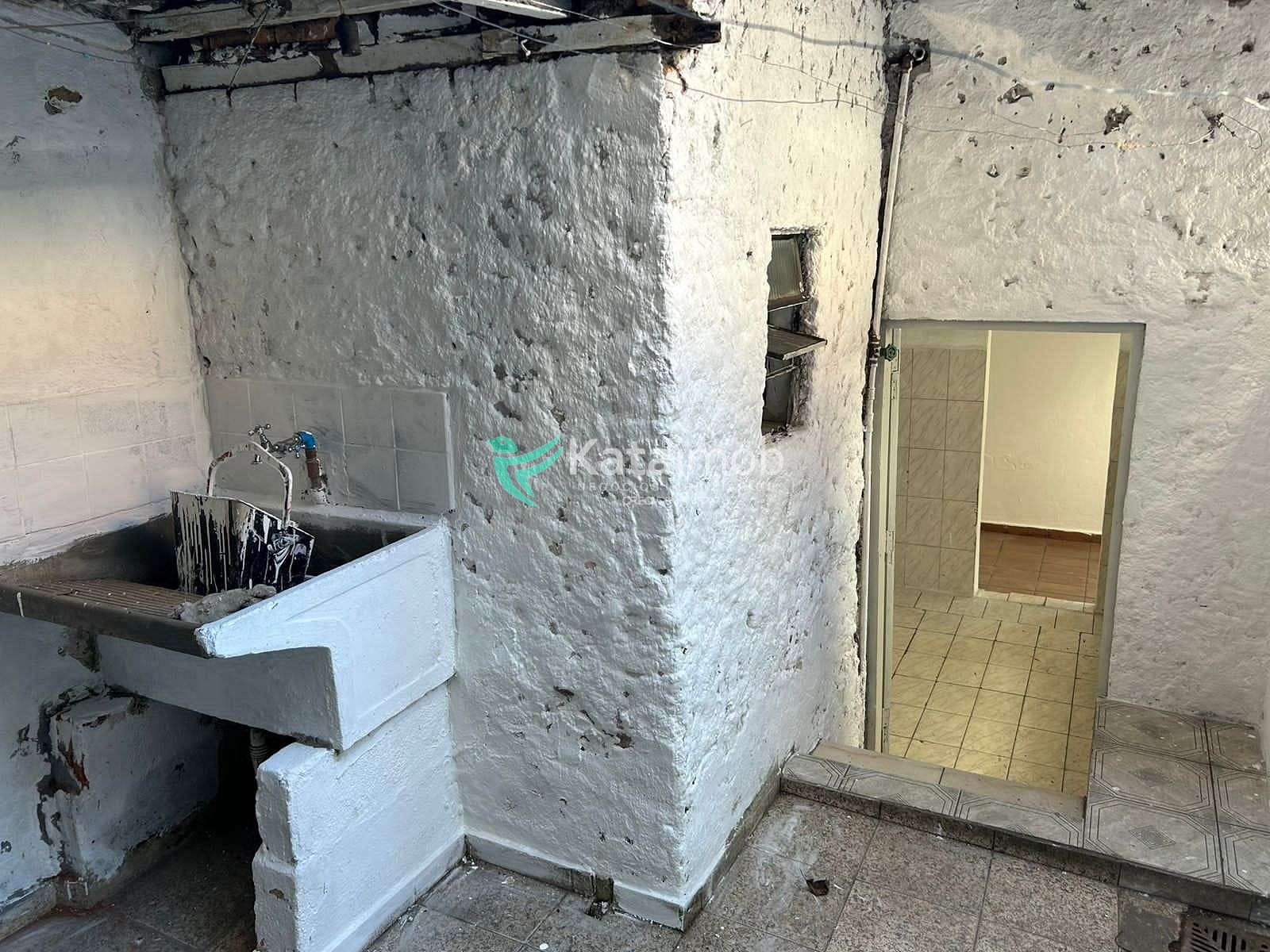Casa à venda com 5 quartos, 240m² - Foto 18