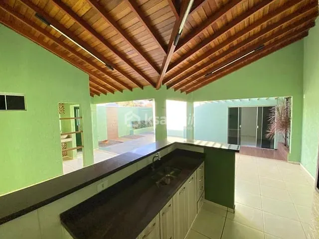 Casa com 280m² 4 quartos e 2 banheiros, à venda, no bairro Jardim das Nações em Campo Grande