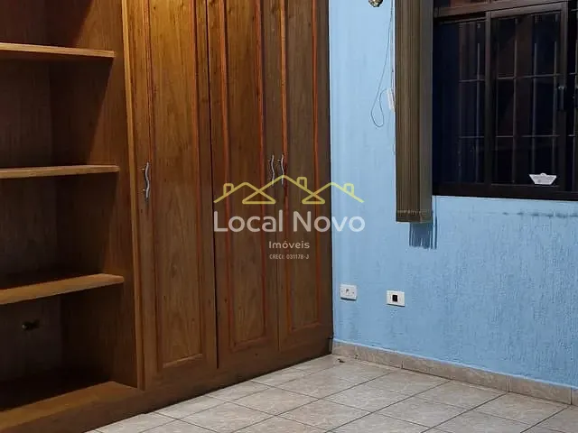 Casa à venda ou para alugar, no bairro Vila Progresso em Guarulhos