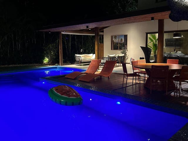Casa à venda, Praia do Forte - BA - 330m2