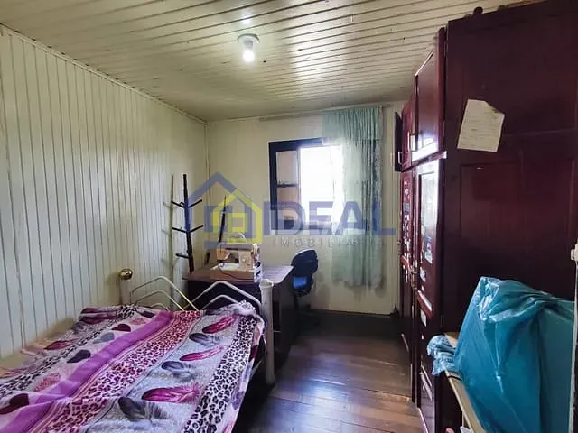 Casa com 166m² 5 quartos e 2 banheiros, à venda, no bairro Industriários em Concórdia