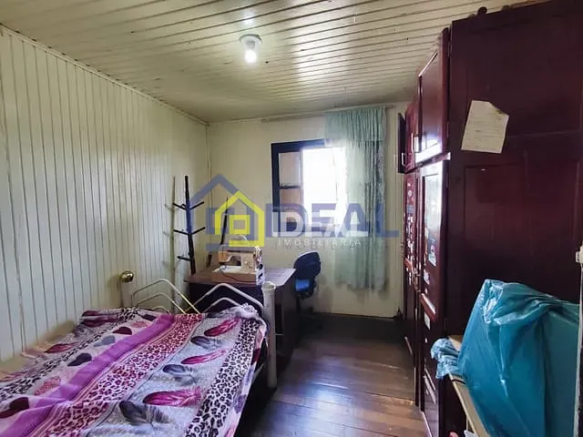 Casa com 166m² 5 quartos e 2 banheiros, à venda, no bairro Industriários em Concórdia