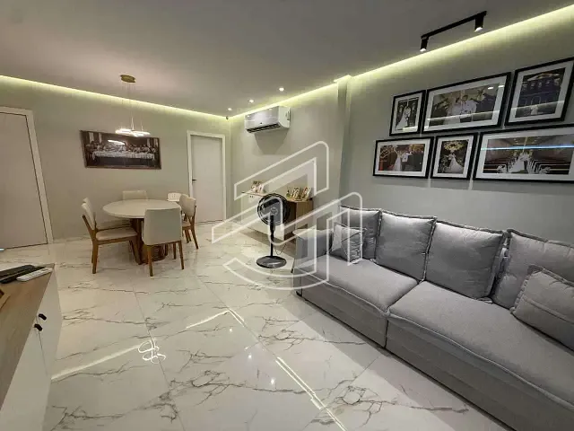 Casa 3 quartos e 4 banheiros, à venda, no bairro Parque Verde em Belém