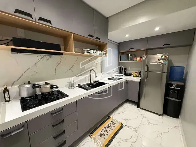 Casa 3 quartos e 4 banheiros, à venda, no bairro Parque Verde em Belém